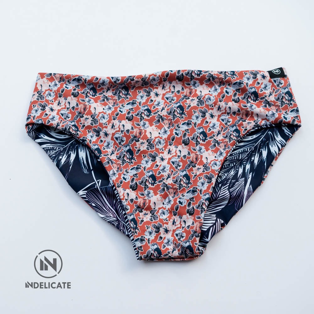 Seasons Reversible Shorts - Image 2